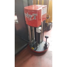 AVVOLGIPALLET A TAVOLA ROTANTE PER TRANSPALLET CON PRESTIRO