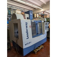 CENTRO DI LAVORO LEADWAY V33i 