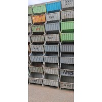 CONTENITORI  IN FERRO A BOCCA DI LUPO USATI  DIM:80X50BASE DALLA BOCCA 67,H60 OTTIMO STATO COME DA FOTO 