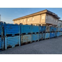 CONTENITORI IN FERRO ustai PESANTI PORTATA KG 1500, CM 100x80x90H, TARA KG 100, CON SLITTA COLORE BLU E MISTI CONTENITORI IN FERRO ustai PESANTI PORTATA KG 1500, CM 100x80x90H, TARA KG 100, CON SLITTA COLORE BLU E MISTI