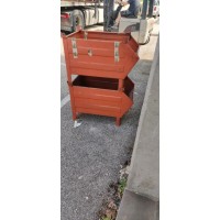 CONTENITORI  IN FERRO A BOCCA DI LUPO ARANCIONE USATI DIM 56X84BOCCA 69BASE H60 