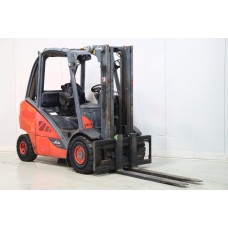 Carrello diesel da 3000 kg LINDE H30D-02 del 2014 triplex 4700mm ingombro 2200mm ore 1700