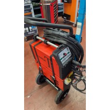 SALDATRICE A TIG usata AC-DC da 300A LORCH T300 raffreddamento ad acqua con accessori 