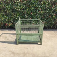 CESTE USATE COLORE VERDE DIM:123,5X104H112 CON SPORTELLO 